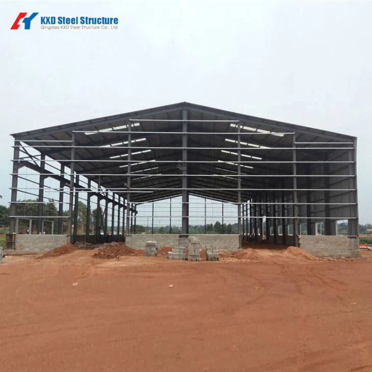 Cladire cu structură din oțel ușoară cu panou sandwich